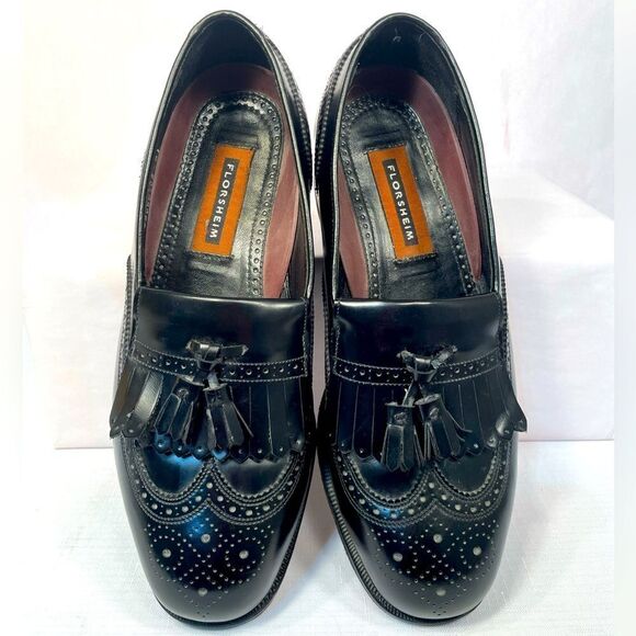 Florsheim Black Wingtips Size 8.5 Wide